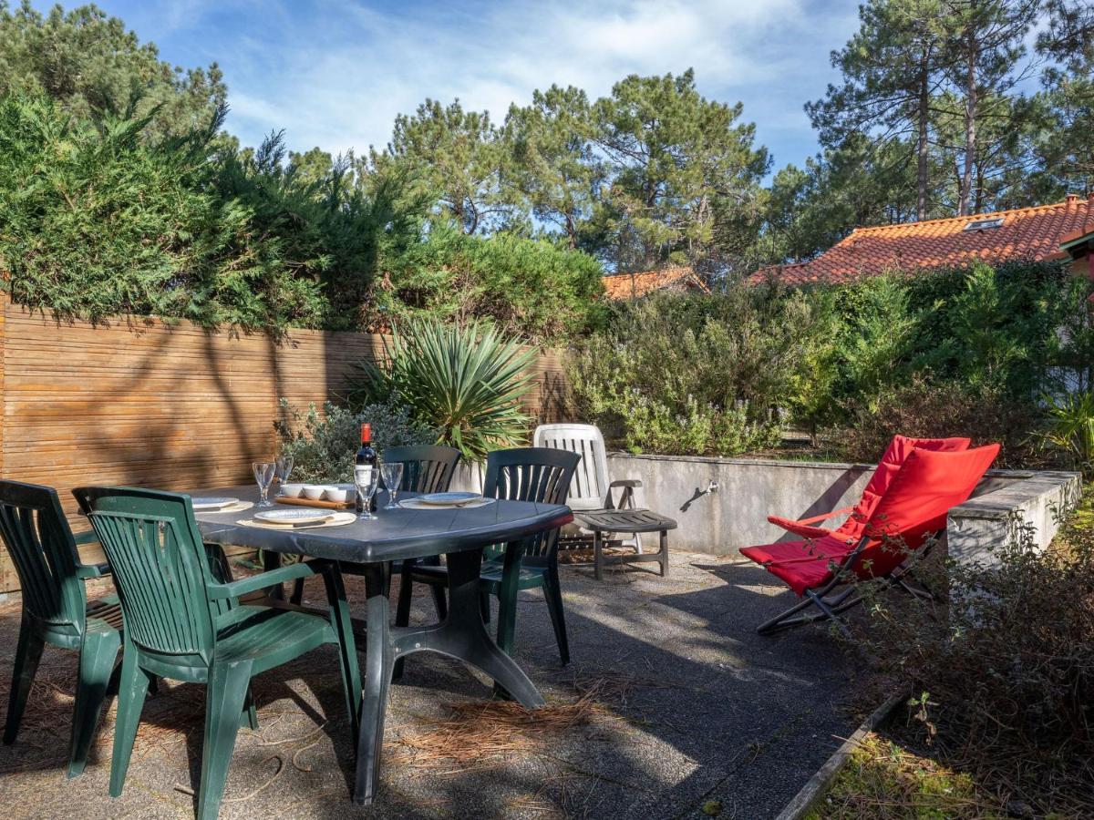 Holiday Home Jardins De La Pinede-9 By Interhome Лакано Экстерьер фото